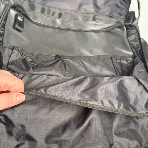 Kenneth Cole Reaction Black Messenger Laptop Bag 14.6” Satin PVC Organizer - Picture 12 of 16